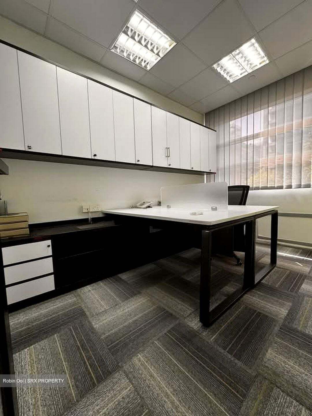 Solstice Business Center (D19), Factory #549816231